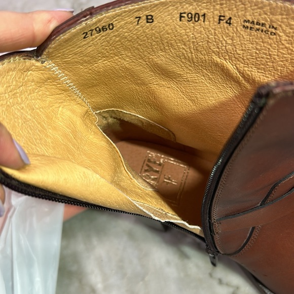 New boots - Picture 7 of 9